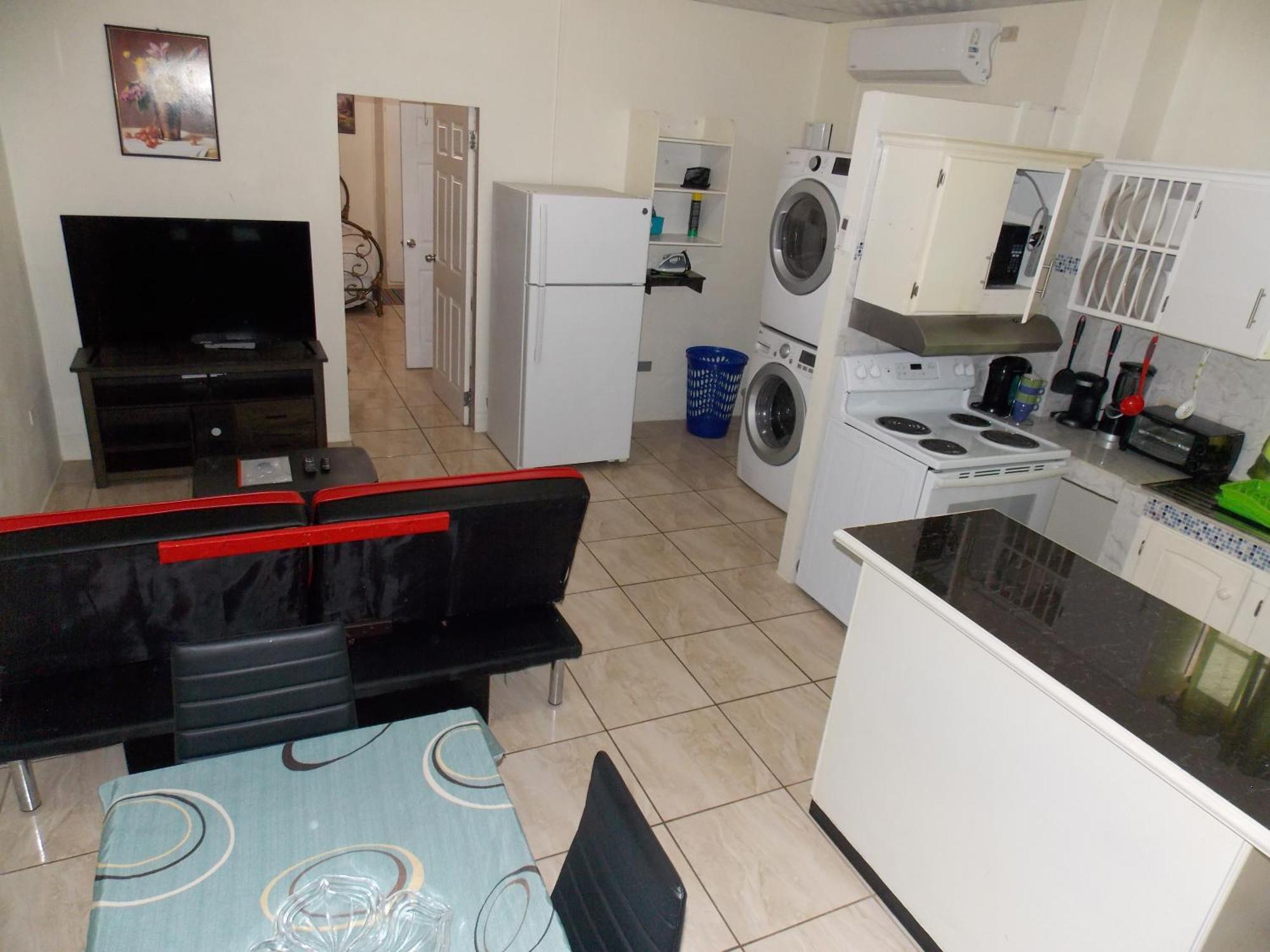 Stewart Apt- Trincity, Airport, Washer, Dryer, Office, Cable , Wifi Ngoại thất bức ảnh